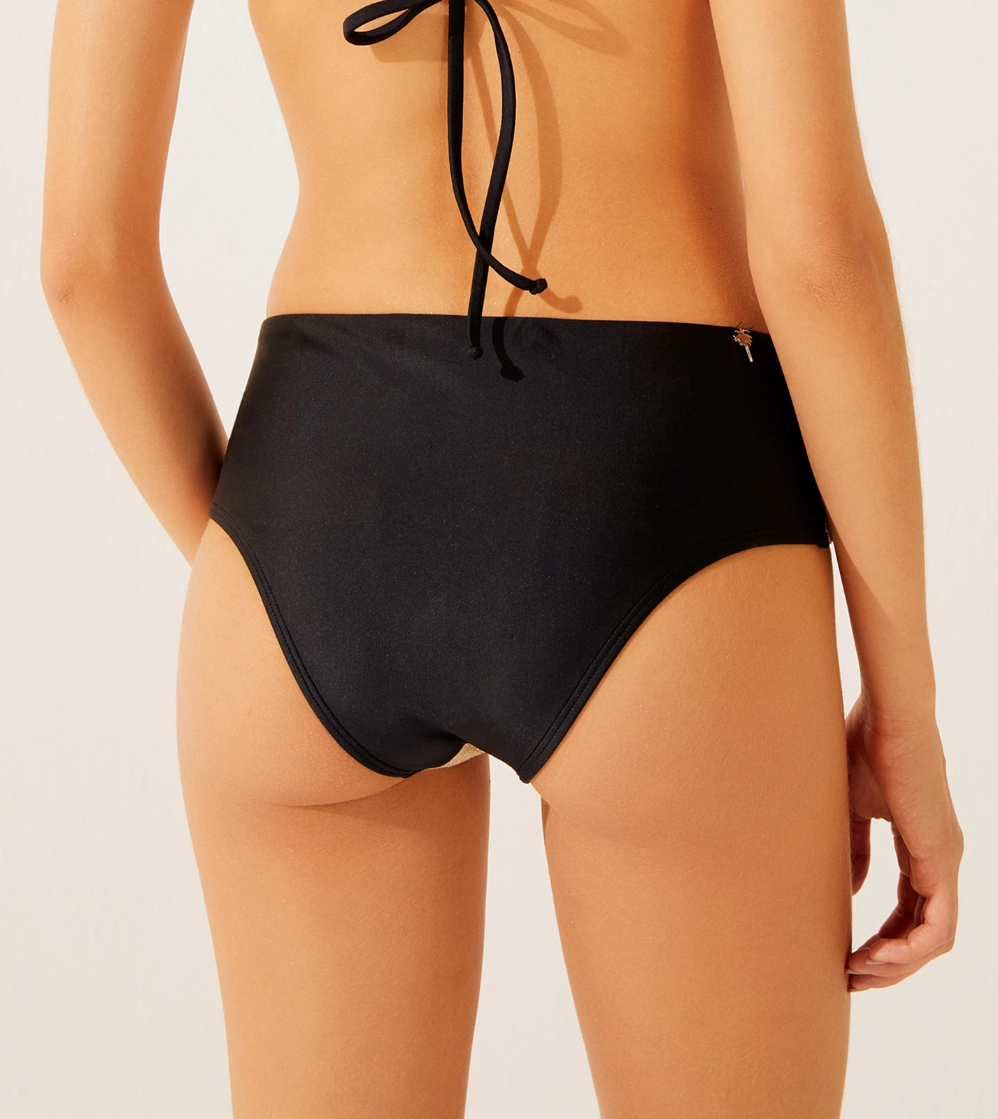 Agua De Coco Bottom Biquini Larga Tracado A Laser 4 Agua De Coco Bottom Biquini Larga Tracado A Laser - Image 2